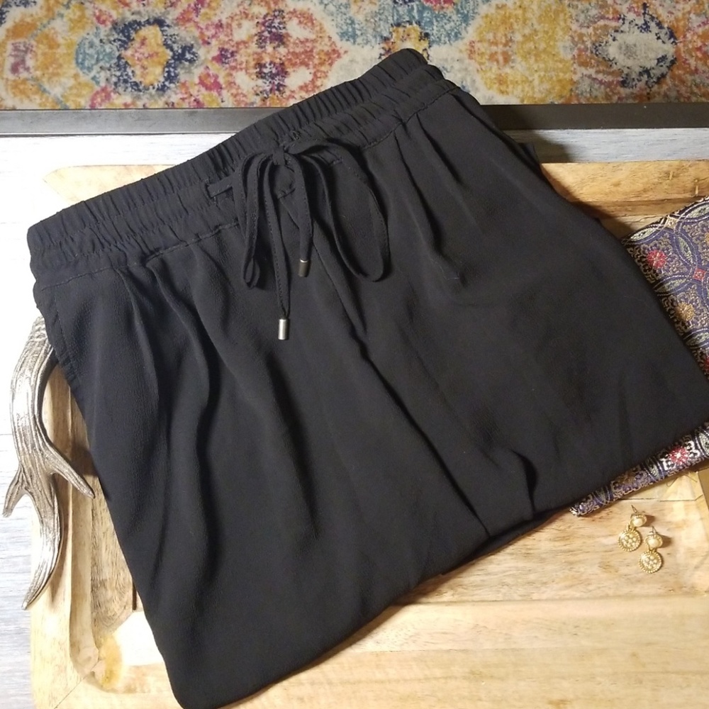 Zara | Lightweight Black Trousers